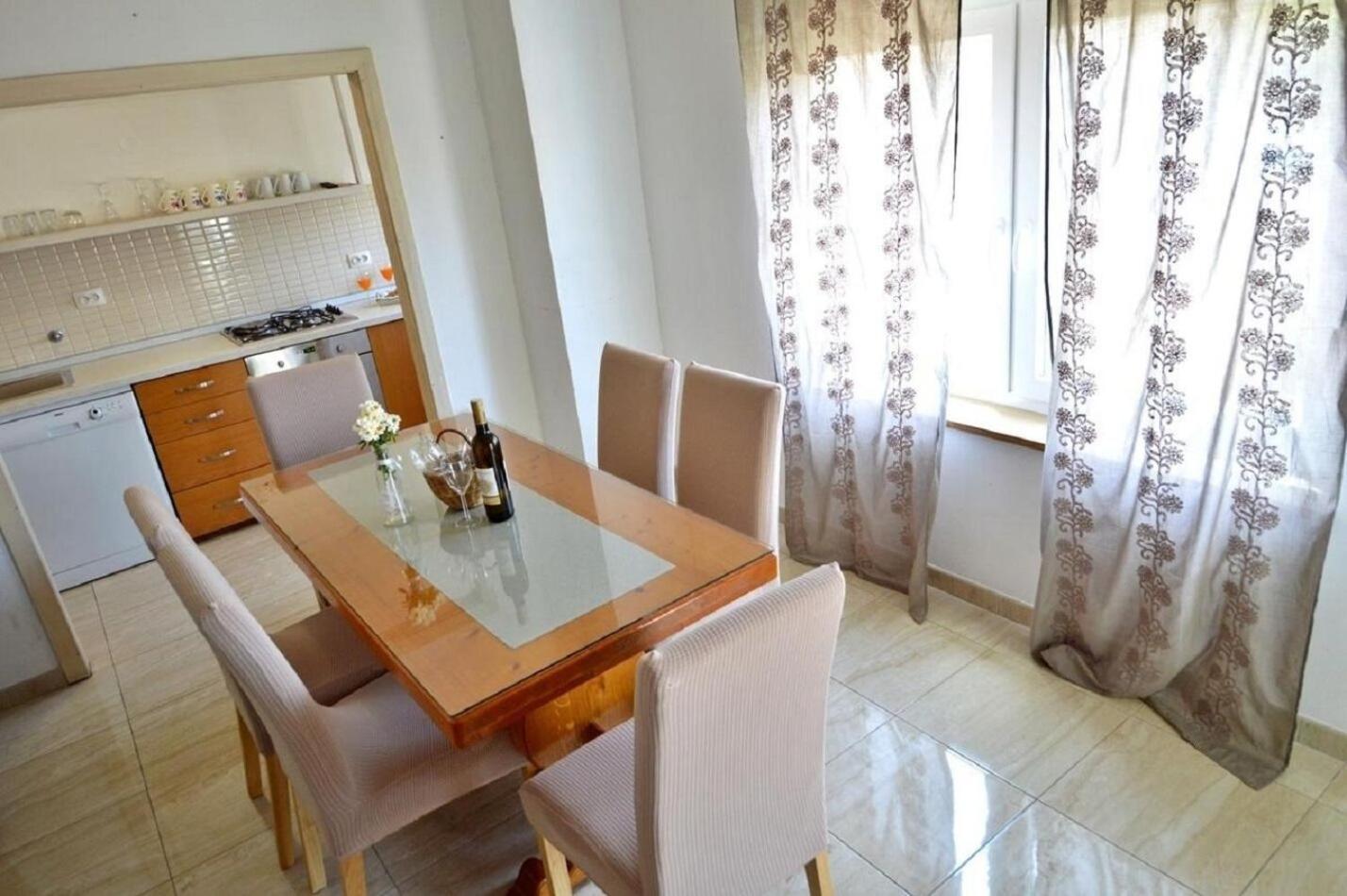 Apartment Denko เบทินา ภายนอก รูปภาพ